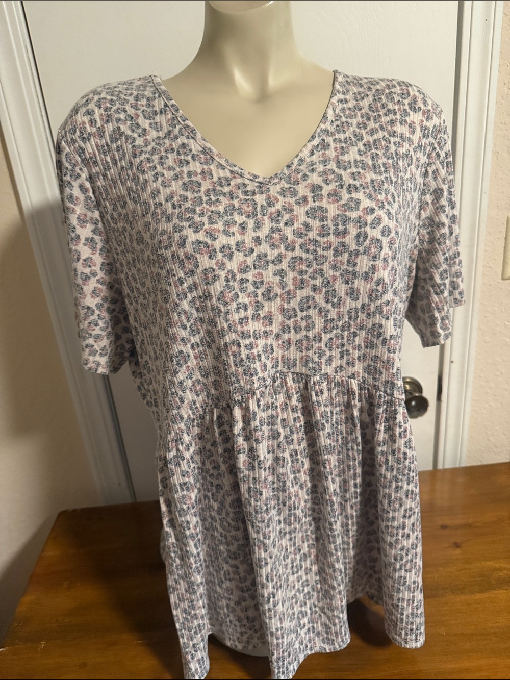 V-Neck Babydoll Tunic in Tan and Black Leopard